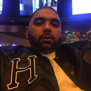 Meet your Posher, Aaron